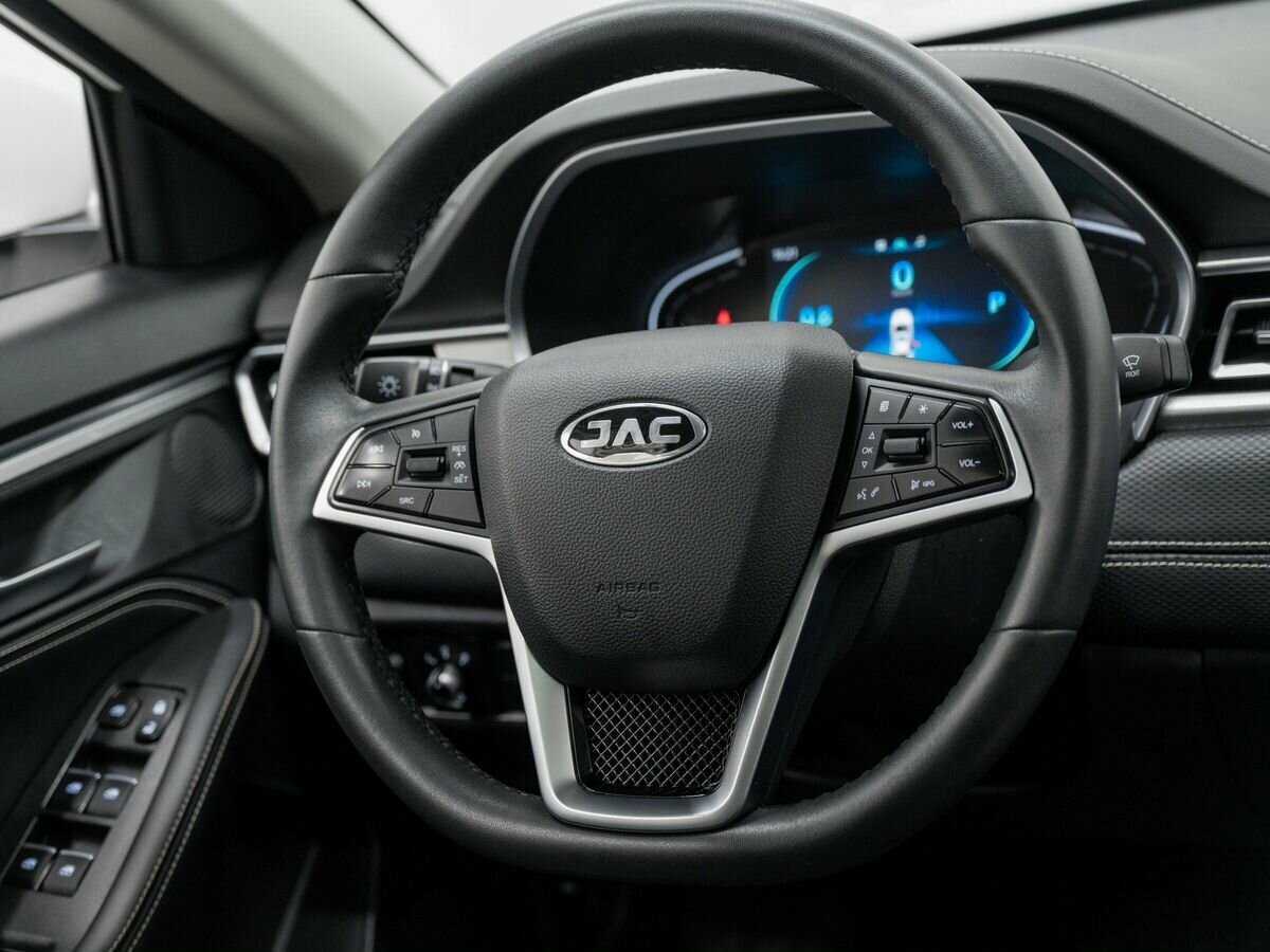Купить JAC J7, 2023, 43 300 км, фото №11