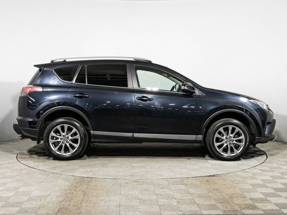 Купить Toyota RAV4, 2017, 92 440 км, фото №4