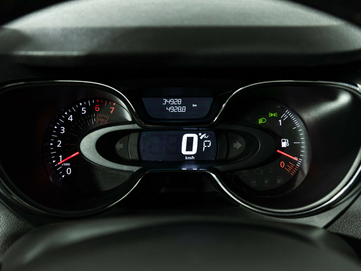 Купить Renault Kaptur I, 2018, 34 926 км, фото №12