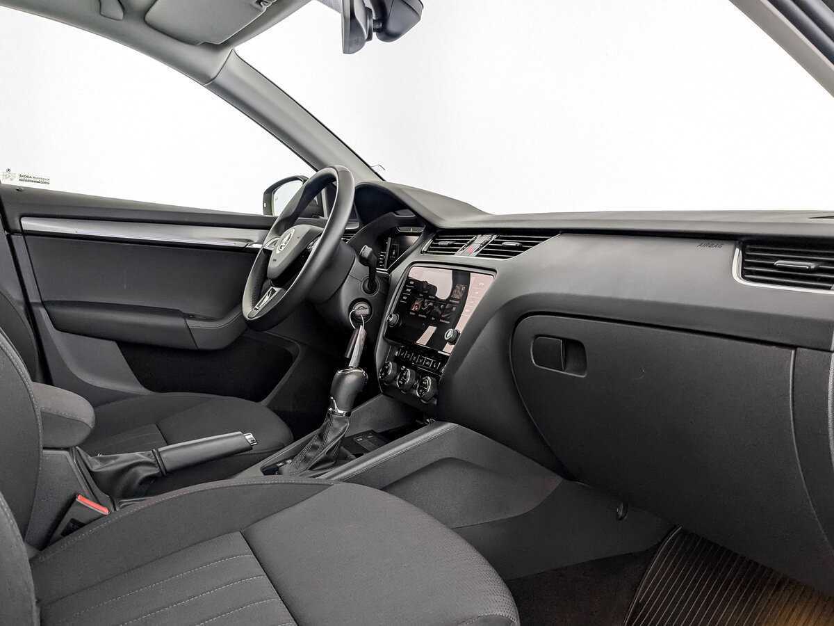 Купить Skoda Octavia, 2019, 44 196 км, фото №11