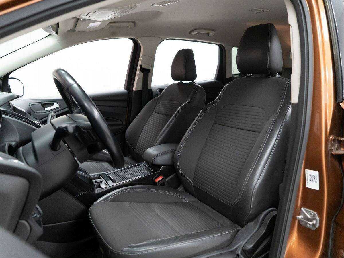 Купить Ford Kuga, 2017, 148 300 км, фото №6