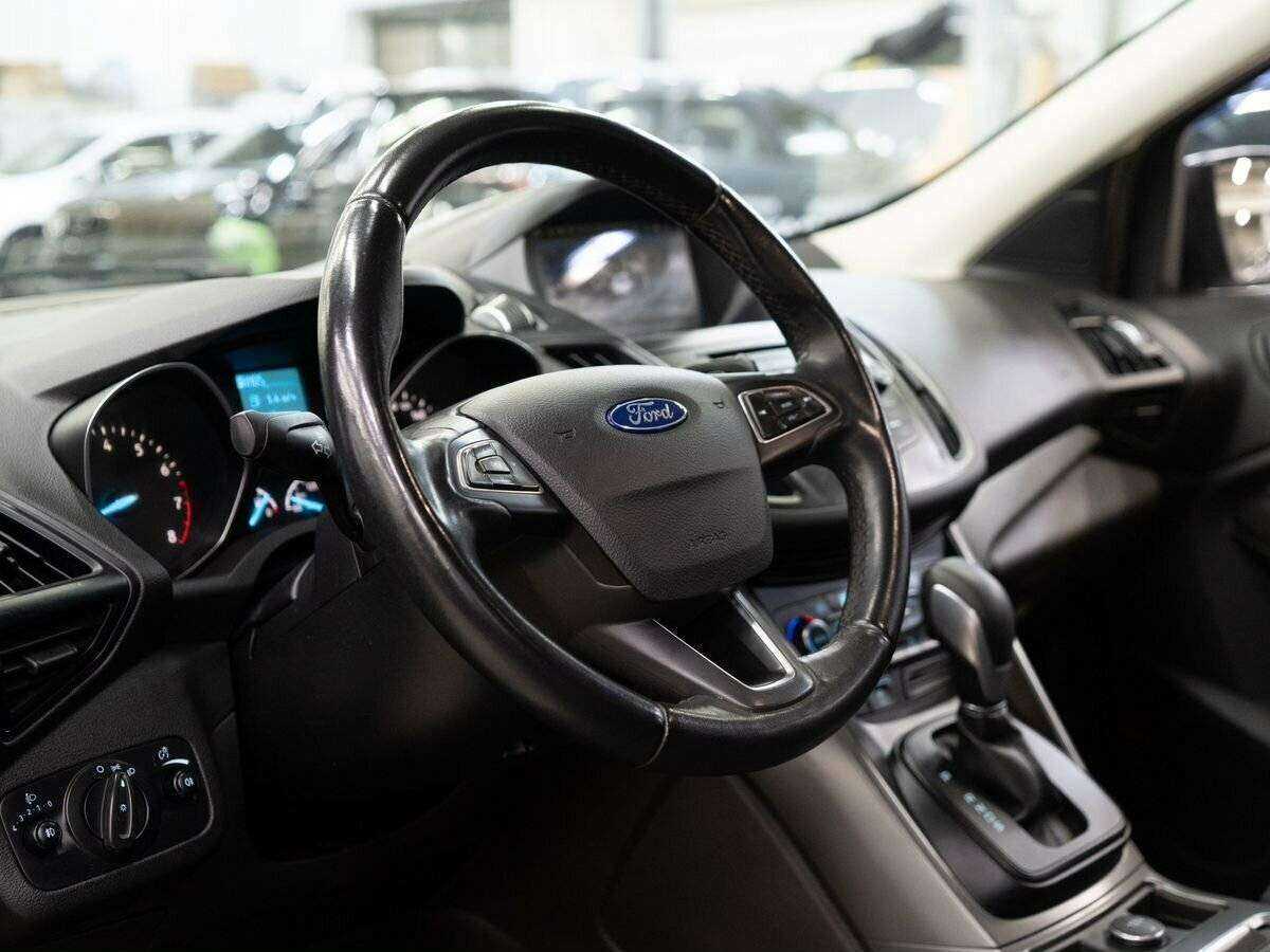 Купить Ford Kuga, 2017, 150 000 км, фото №5