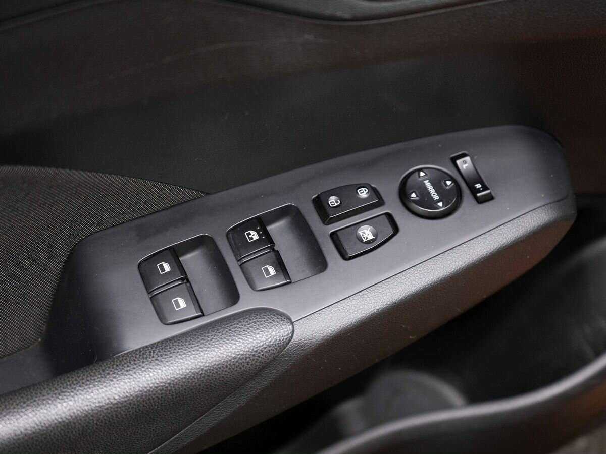 Купить Hyundai Solaris, 2018, 62 000 км, фото №18