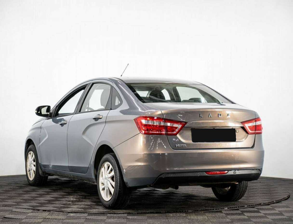 Купить Lada (ВАЗ) Vesta, 2015, 160 942 км, фото №4