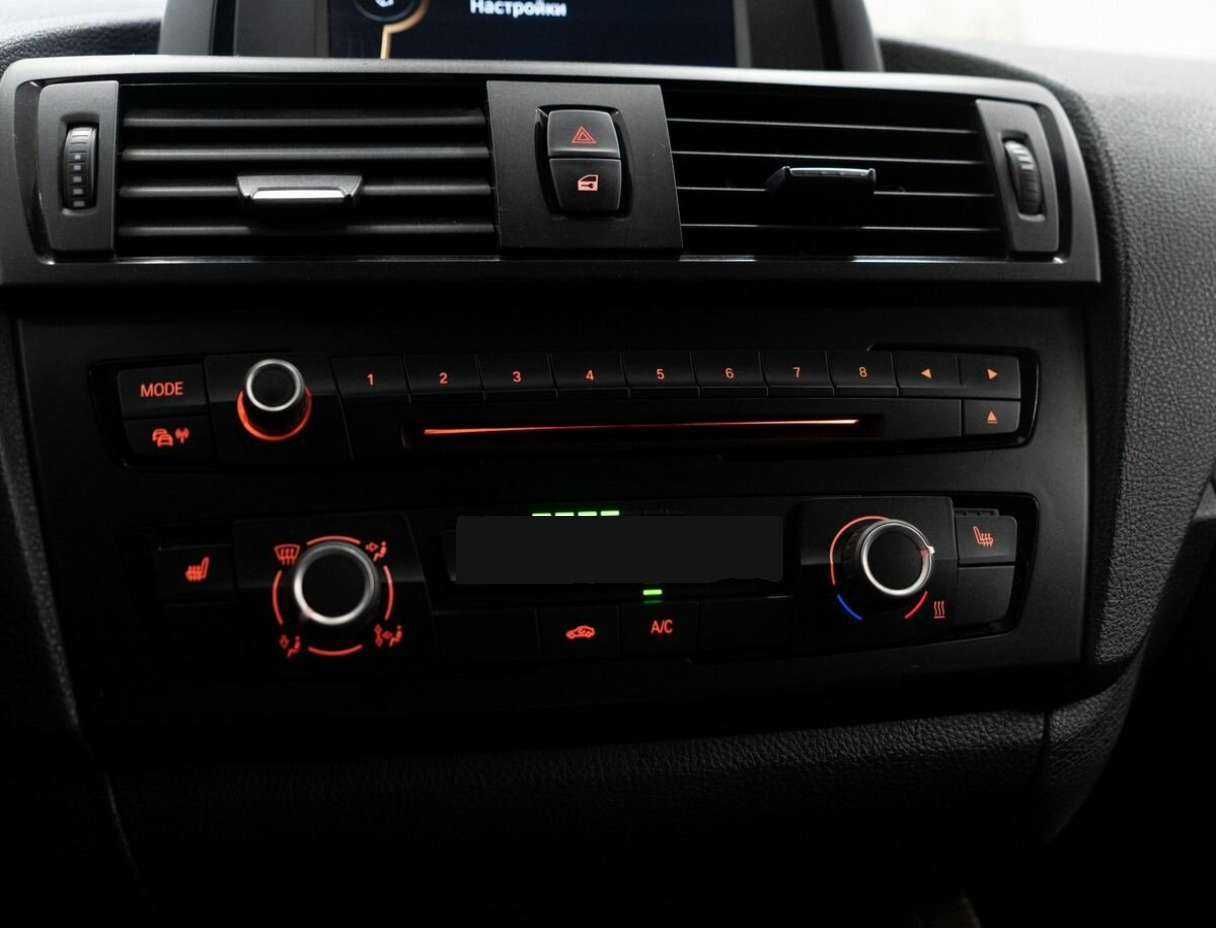 Купить BMW 1 серии 116i, 2012, 188 937 км, фото №13