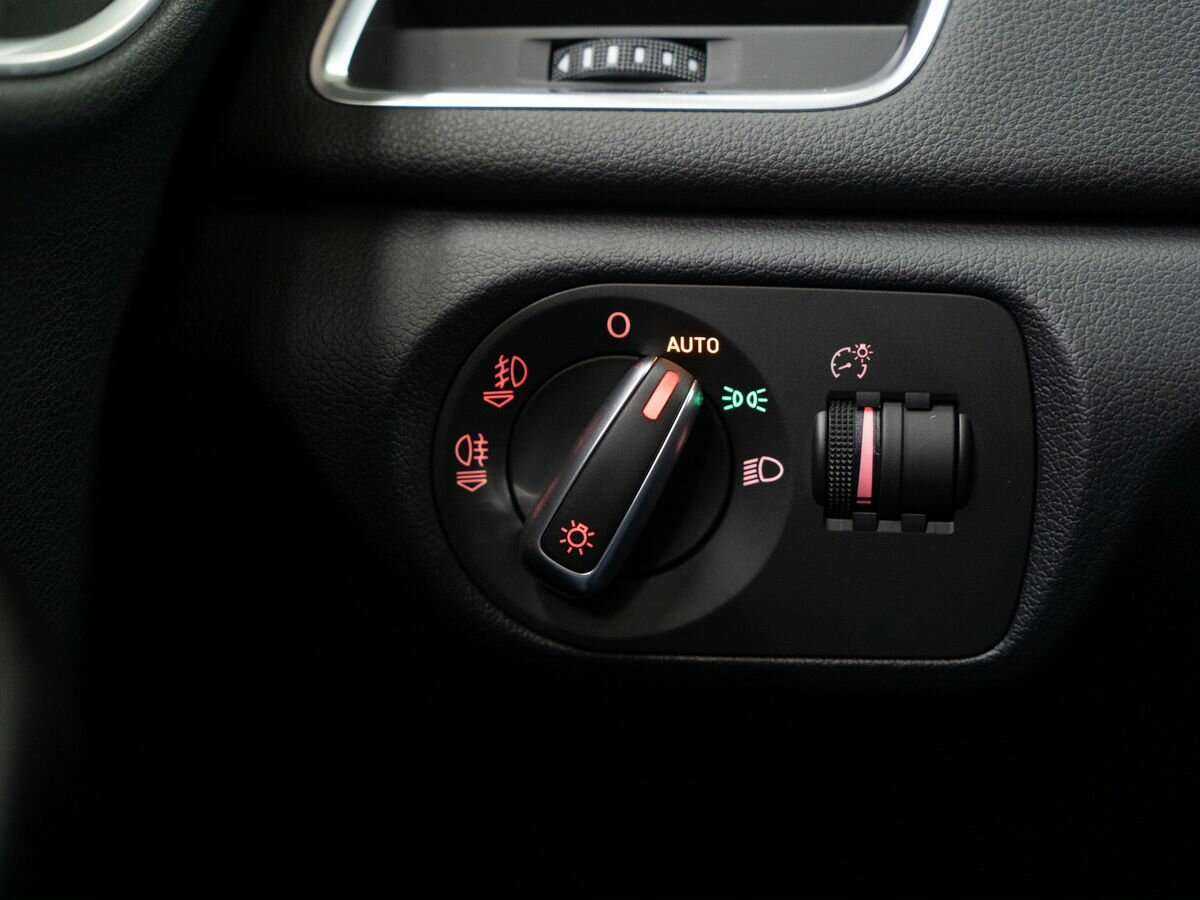 Купить Audi Q3, 2012, 121 000 км, фото №15