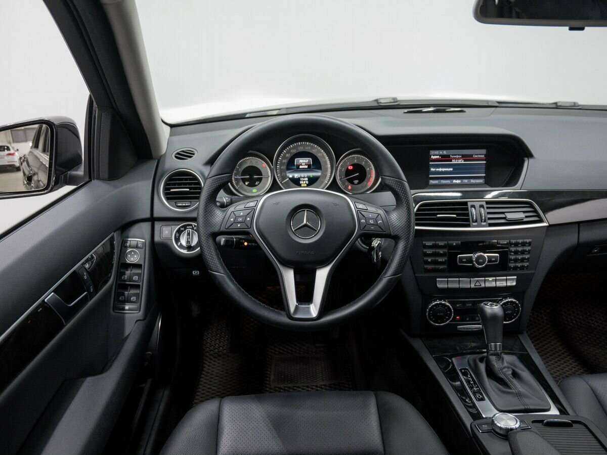 Купить Mercedes-Benz C-Класс 250, 2013, 81 000 км, фото №11