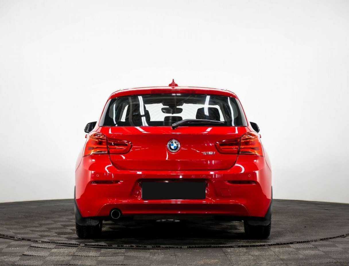 Купить BMW 1 серии 118i, 2016, 121 000 км, фото №5