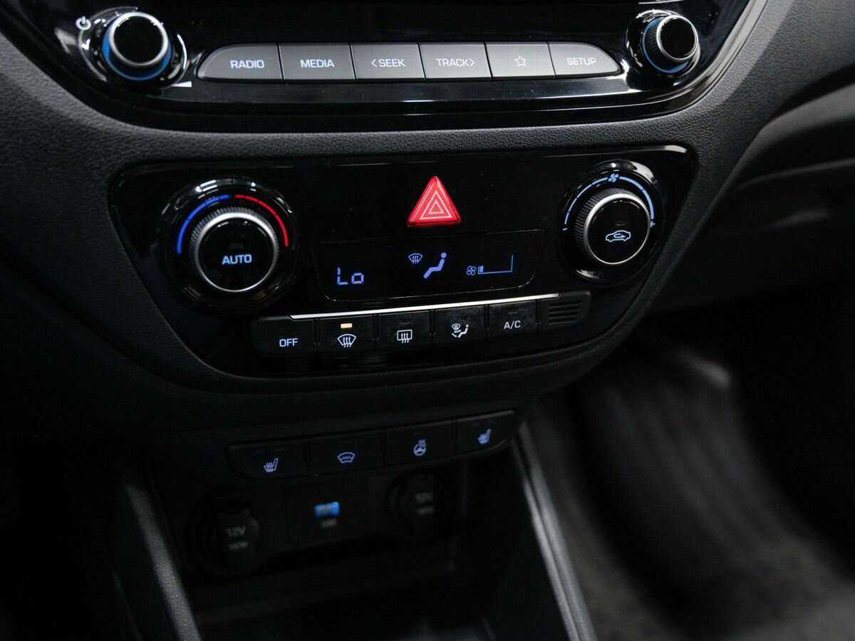 Купить Hyundai Solaris, 2020, 42 651 км, фото №20