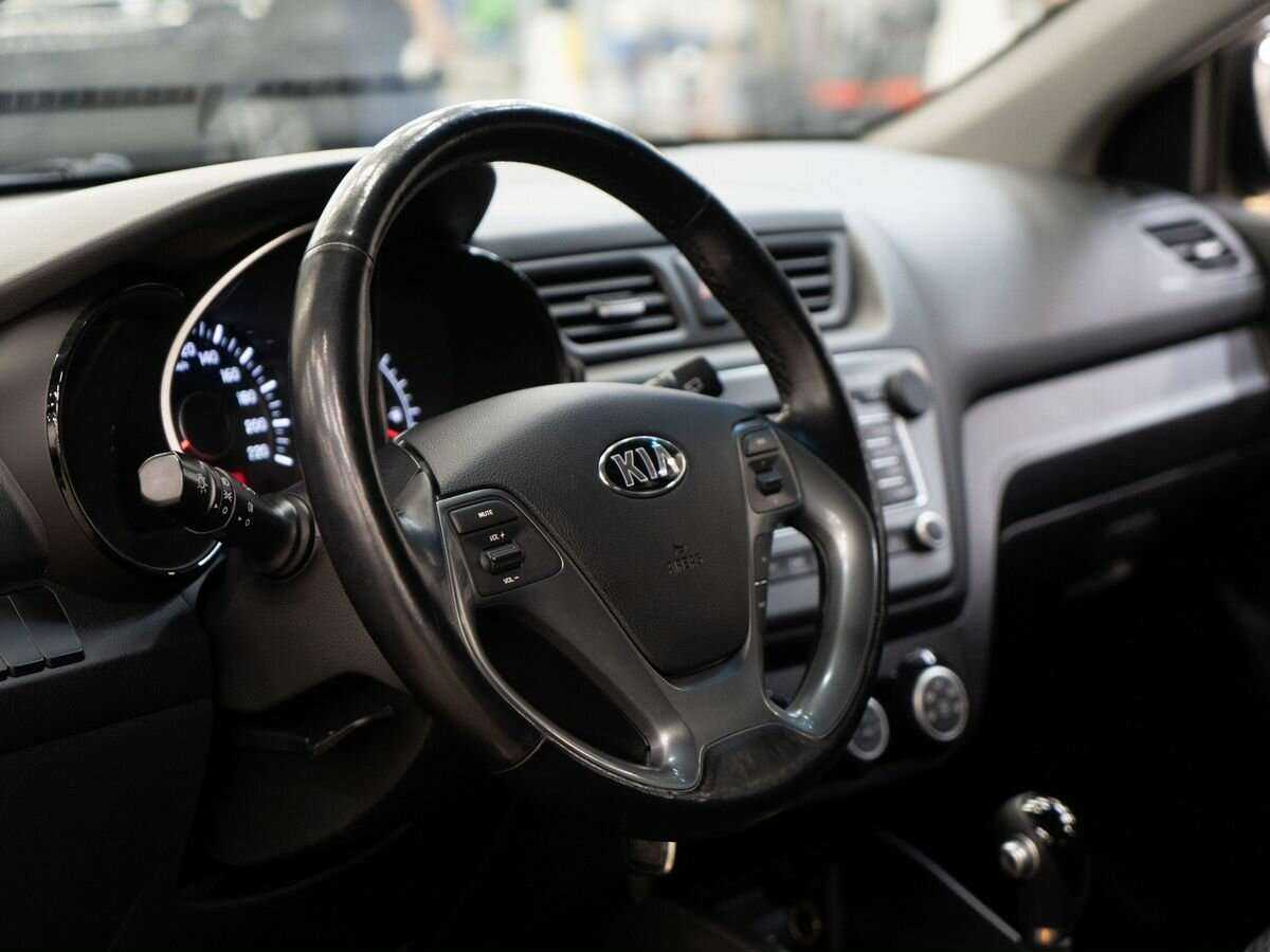 Купить Kia Rio, 2015, 88 315 км, фото №5