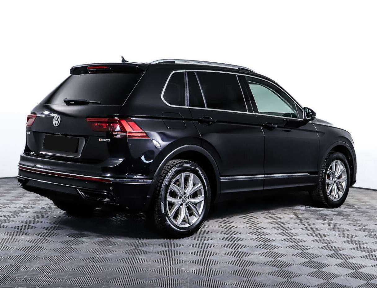 Купить Volkswagen Tiguan, 2018, 152 845 км, фото №5