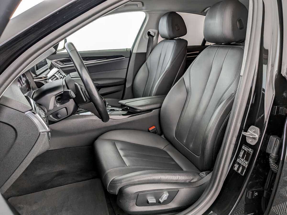 Купить BMW 5 серии 520d, 2018, 266 277 км, фото №14