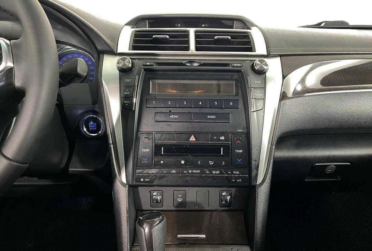 Купить Toyota Camry, 2017, 148 300 км, фото №12