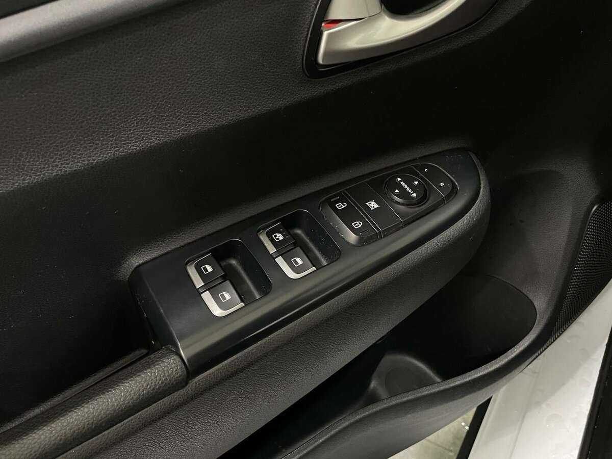 Купить Kia Rio X-Line, 2020, 21 531 км, фото №7