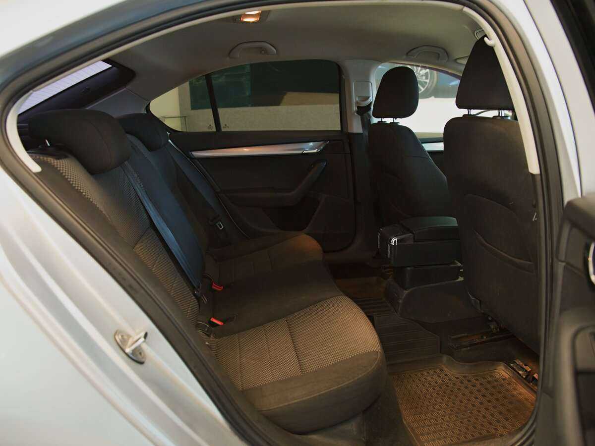 Купить Skoda Octavia, 2014, 233 564 км, фото №5