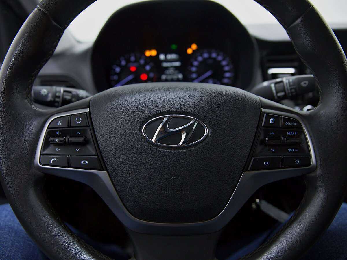 Купить Hyundai Solaris, 2020, 85 669 км, фото №5