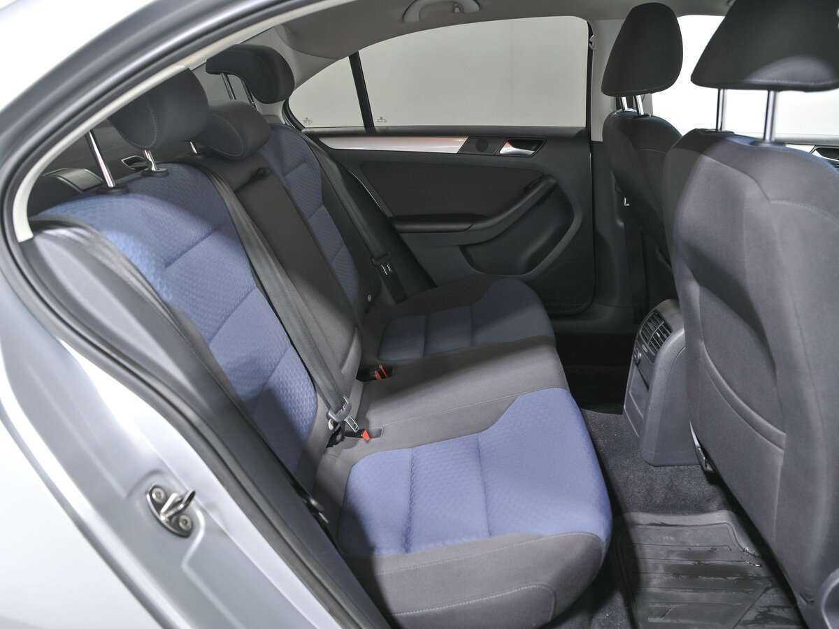 Купить Volkswagen Jetta, 2013, 158 244 км, фото №15
