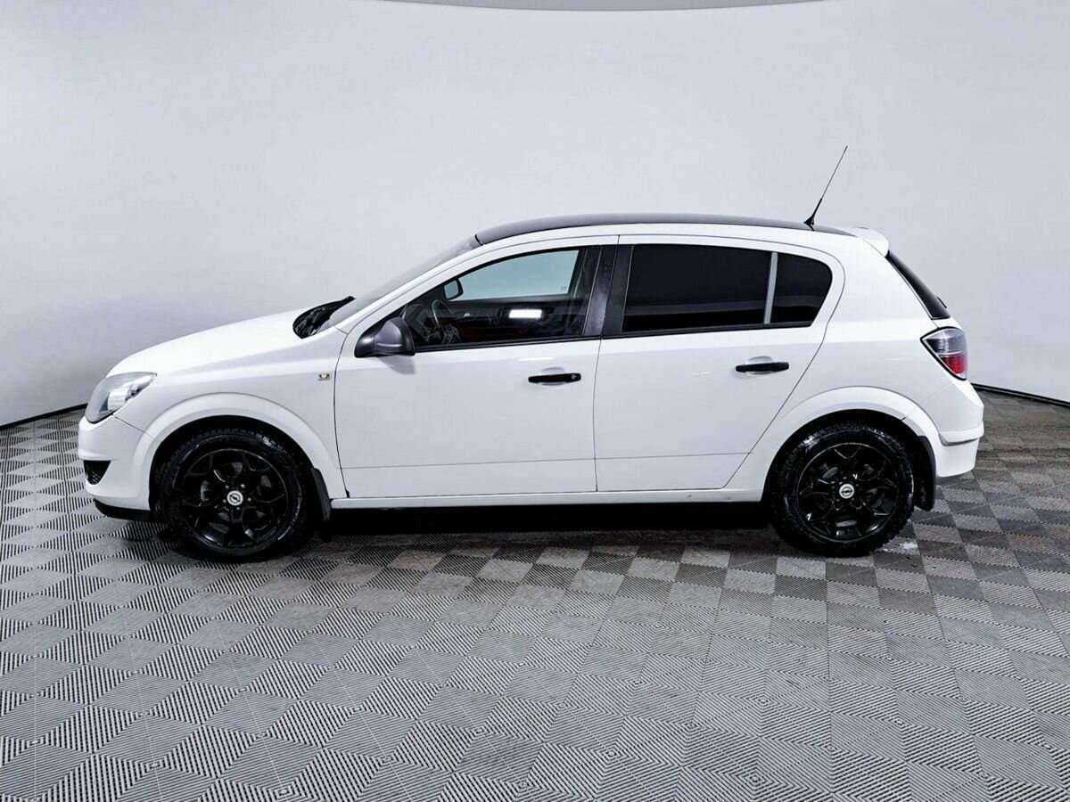 Купить Opel Astra, 2012, 210 557 км, фото №8