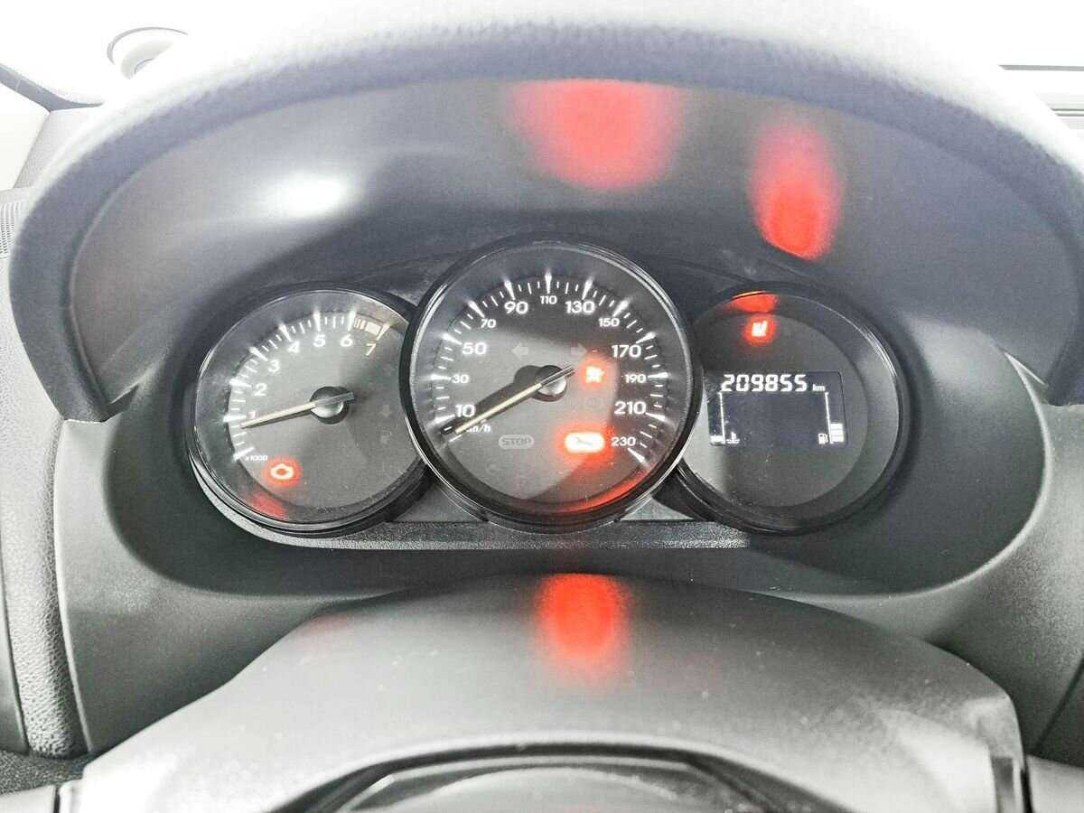 Купить Renault Fluence, 2012, 209 855 км, фото №11