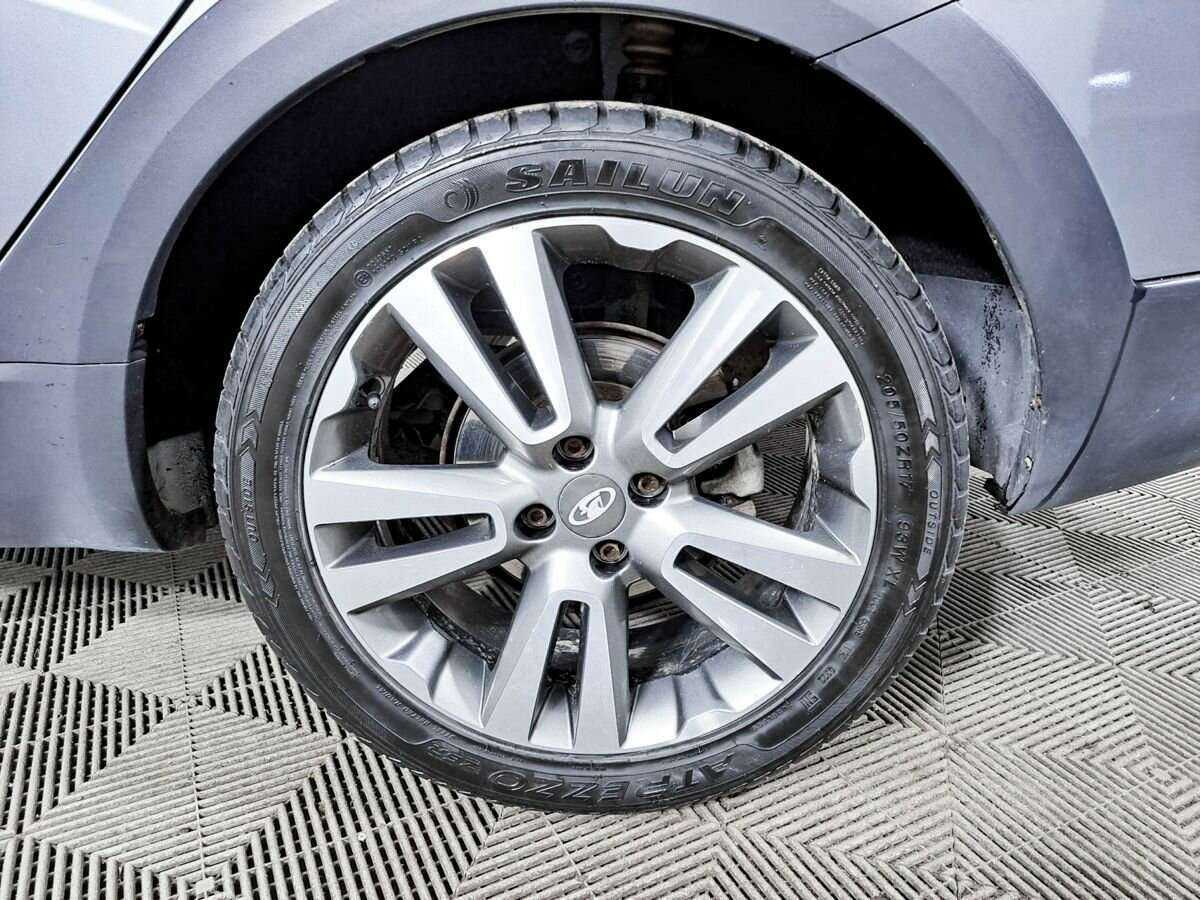 Купить Lada (ВАЗ) Vesta SW Cross, 2017, 169 905 км, фото №18