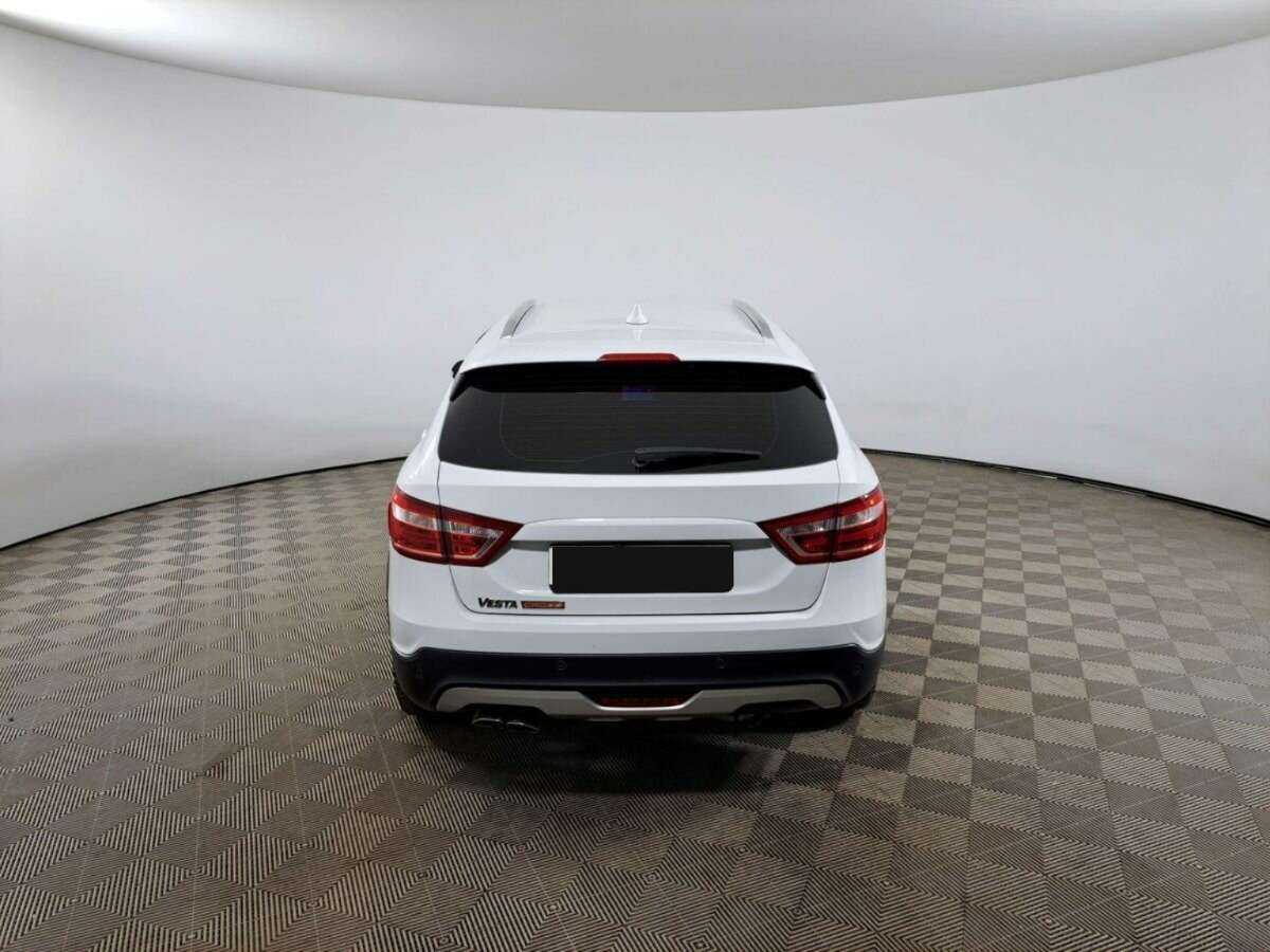 Купить Lada (ВАЗ) Vesta SW Cross, 2018, 98 000 км, фото №6