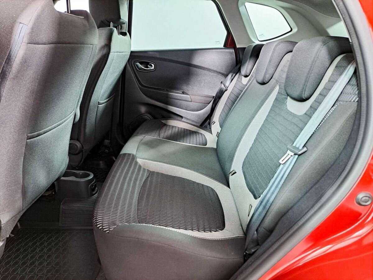 Купить Renault Kaptur, 2019, 52 140 км, фото №10