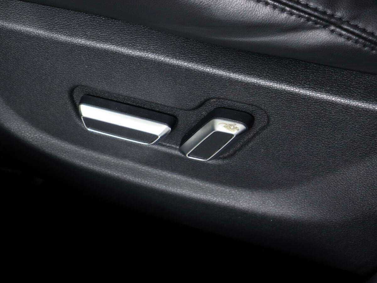 Купить Geely Atlas, 2019, 66 059 км, фото №20