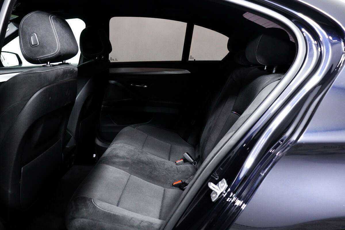 Купить BMW 5 серии 520i, 2016, 77 571 км, фото №12