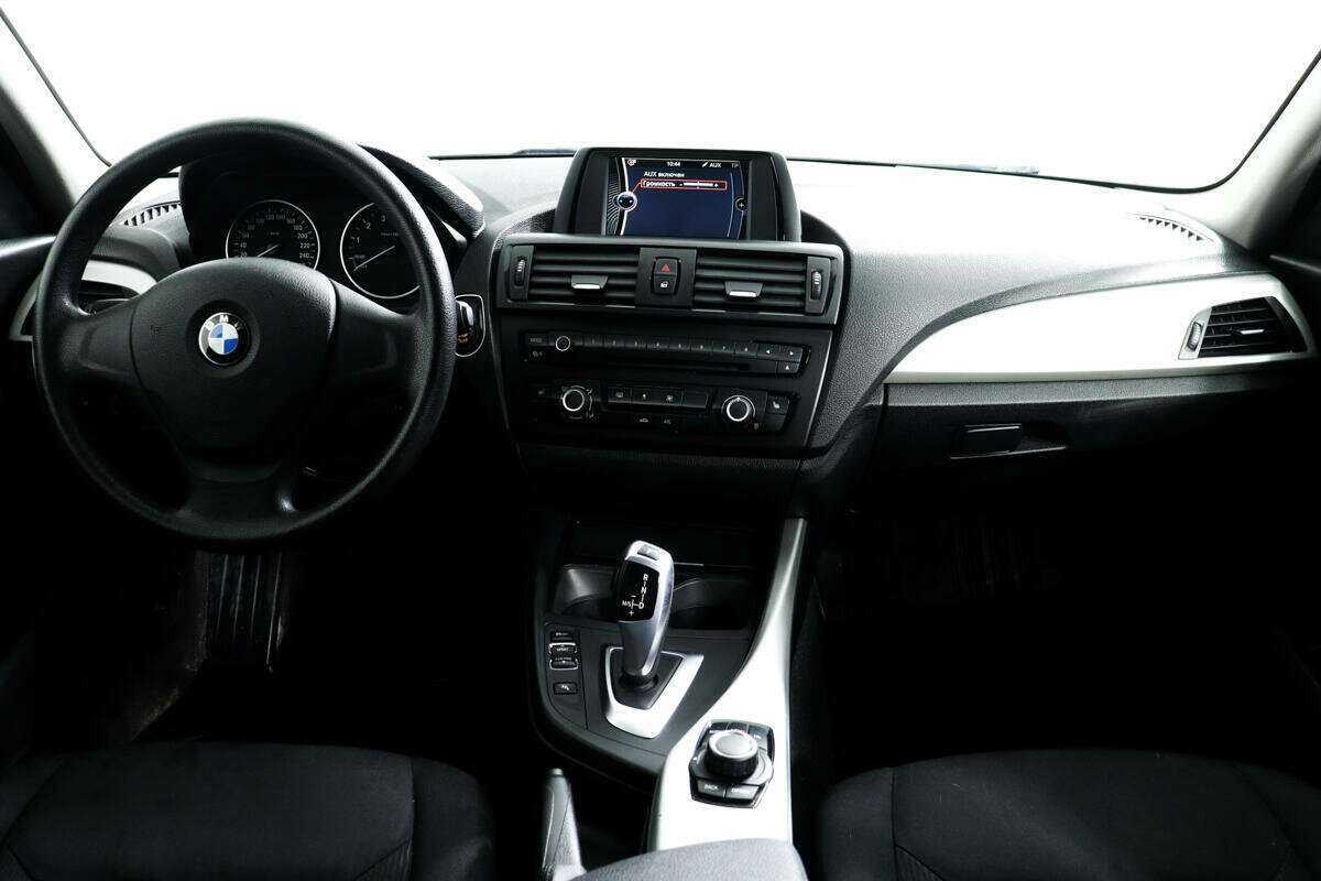 Купить BMW 1 серии 116i, 2012, 98 135 км, фото №11