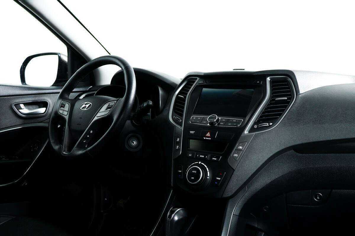Купить Hyundai Santa Fe, 2016, 155 140 км, фото №9