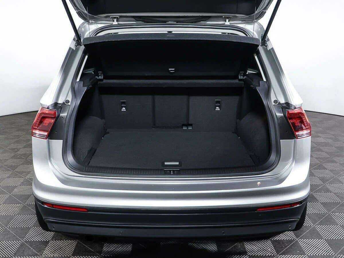 Купить Volkswagen Tiguan, 2017, 77 474 км, фото №16