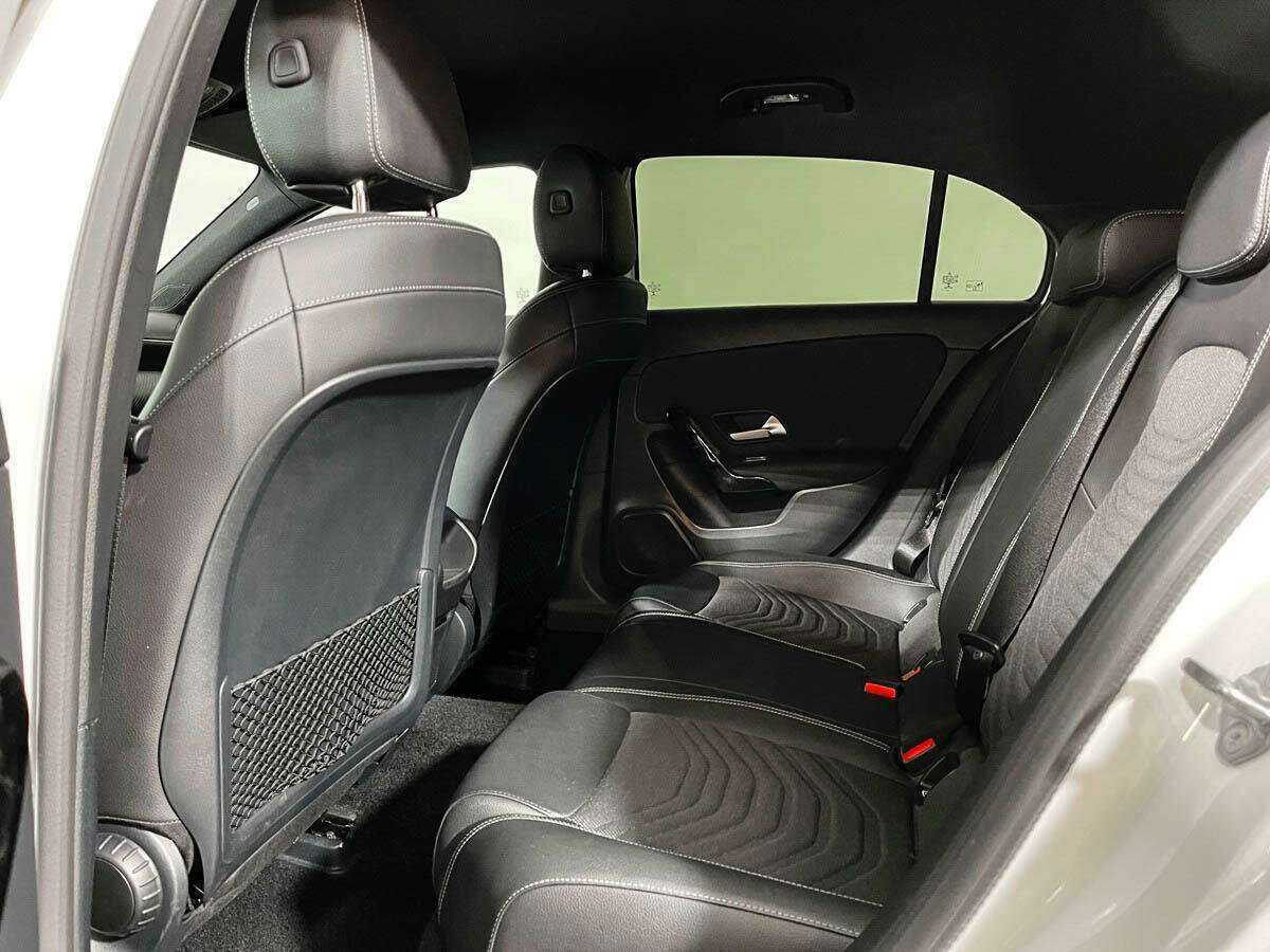 Купить Mercedes-Benz A-Класс 200, 2018, 29 000 км, фото №10