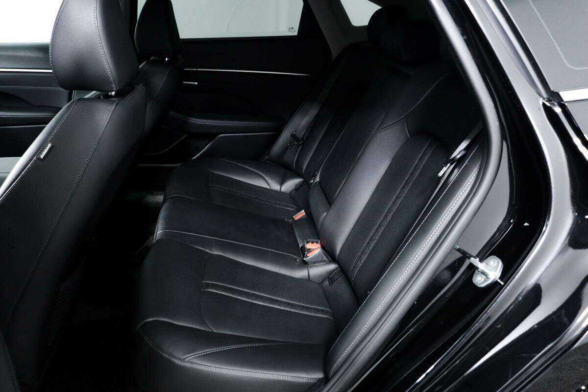 Купить Hyundai Sonata, 2021, 67 300 км, фото №12