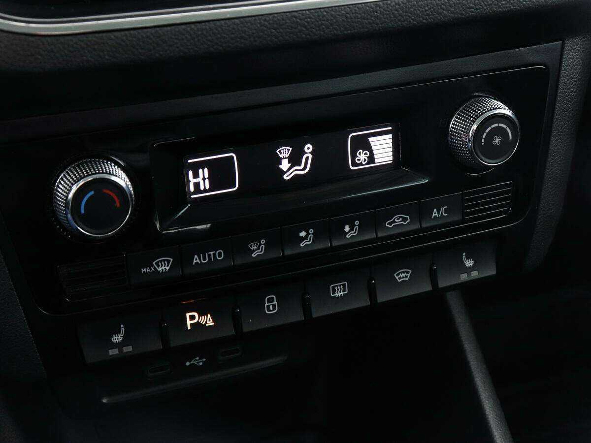 Купить Skoda Rapid, 2020, 83 200 км, фото №17