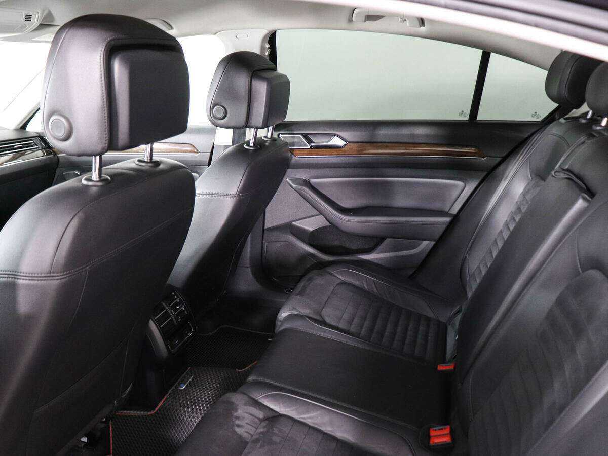 Купить Volkswagen Passat, 2016, 113 663 км, фото №10
