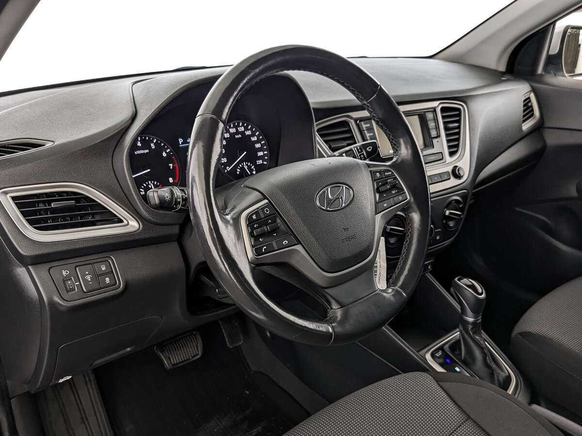 Купить Hyundai Solaris, 2019, 110 373 км, фото №11