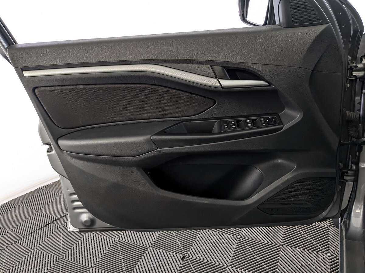 Купить Lada (ВАЗ) Vesta SW Cross, 2021, 50 585 км, фото №15