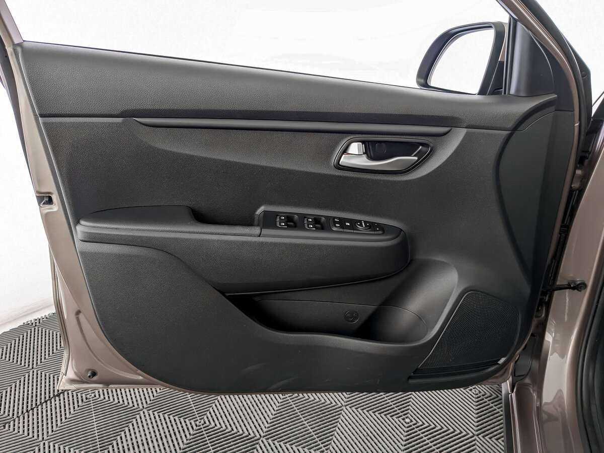 Купить Kia Rio X-Line, 2019, 66 666 км, фото №15