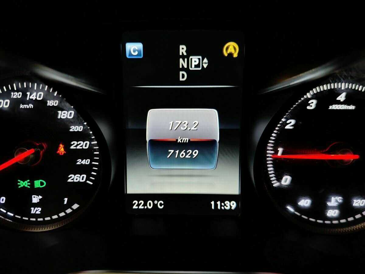 Купить Mercedes-Benz C-Класс 180, 2014, 71 624 км, фото №16