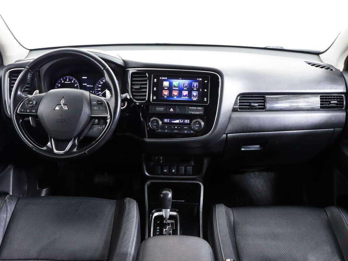 Купить Mitsubishi Outlander, 2018, 148 000 км, фото №10