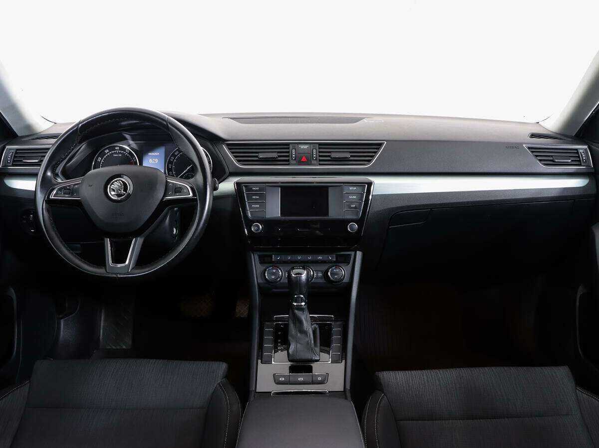Купить Skoda Superb, 2016, 116 360 км, фото №8