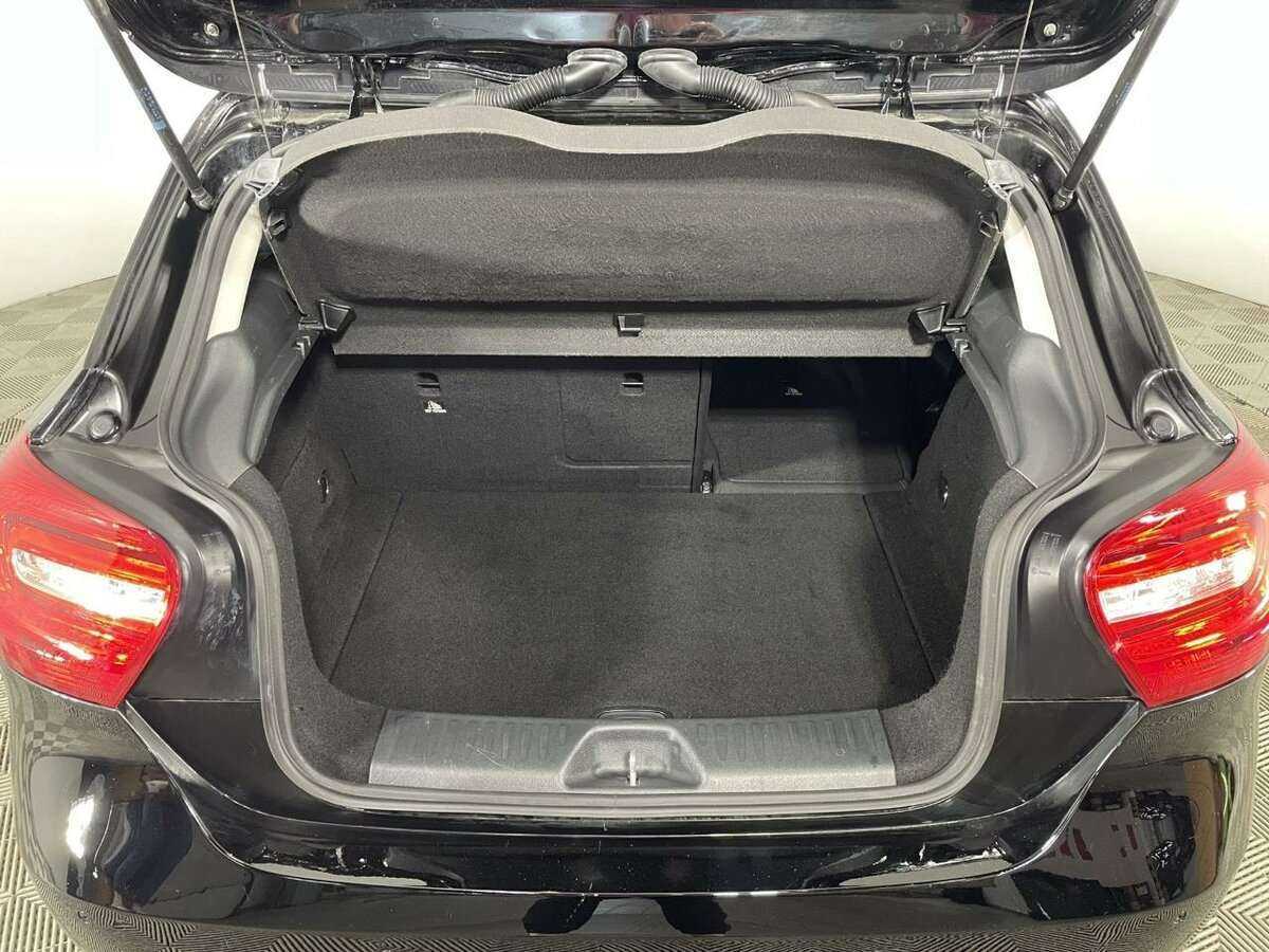 Купить Mercedes-Benz A-Класс 180, 2014, 213 461 км, фото №18