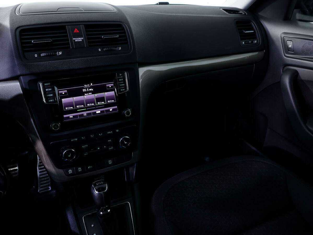 Купить Skoda Yeti, 2015, 33 147 км, фото №13