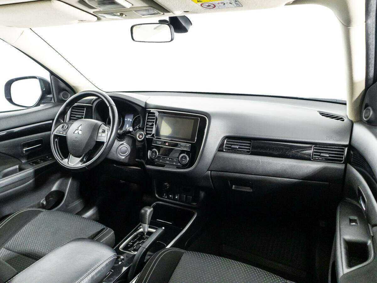 Купить Mitsubishi Outlander, 2020, 96 592 км, фото №9