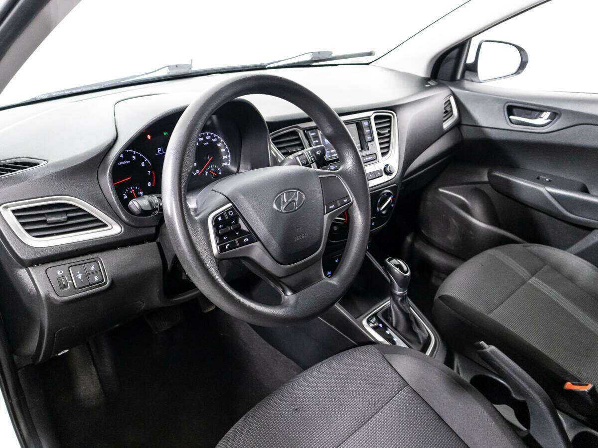 Купить Hyundai Solaris, 2020, 76 025 км, фото №11