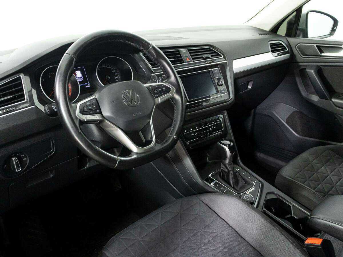 Купить Volkswagen Tiguan, 2021, 83 175 км, фото №11