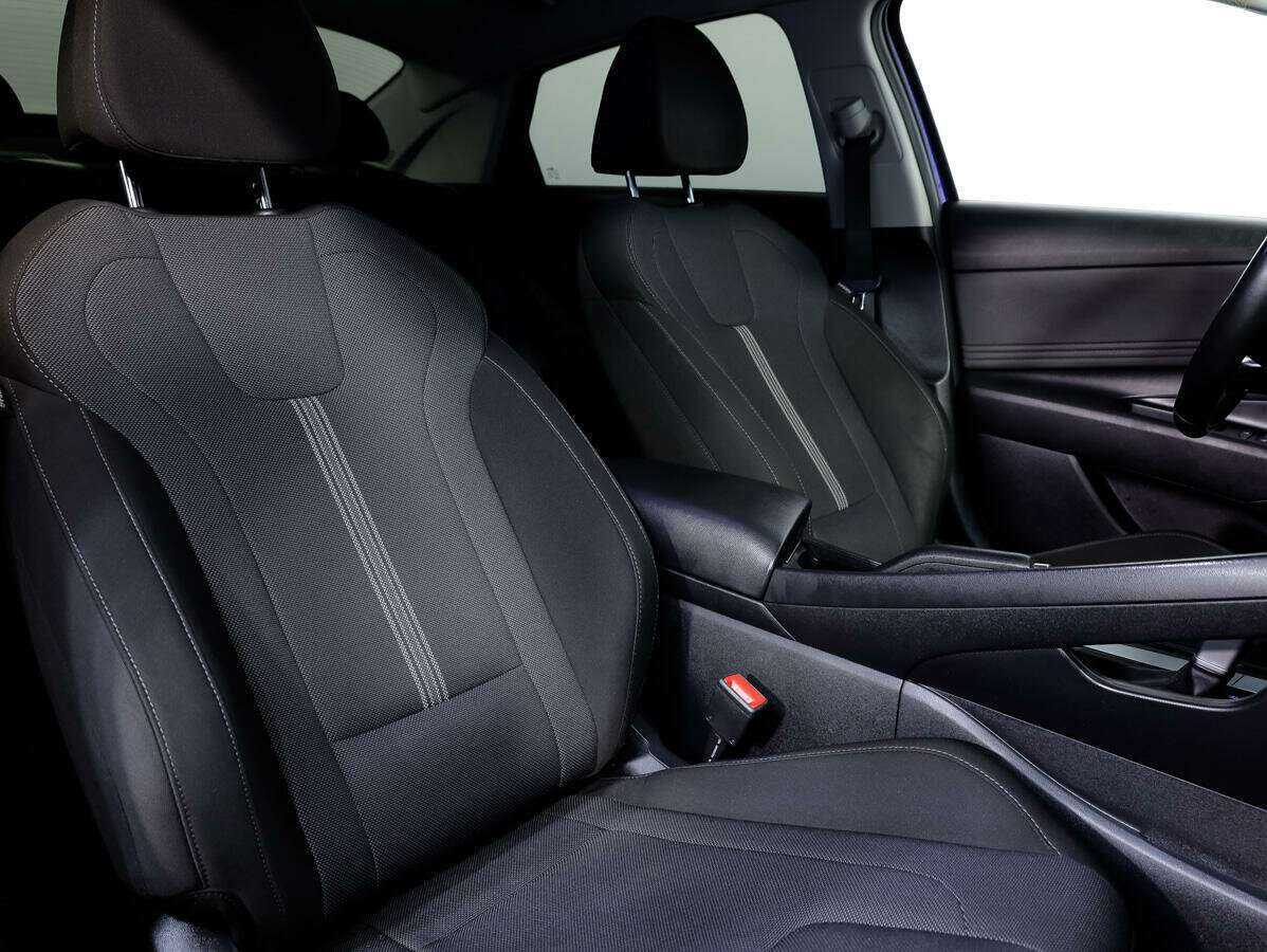 Купить Hyundai Elantra, 2021, 74 533 км, фото №14