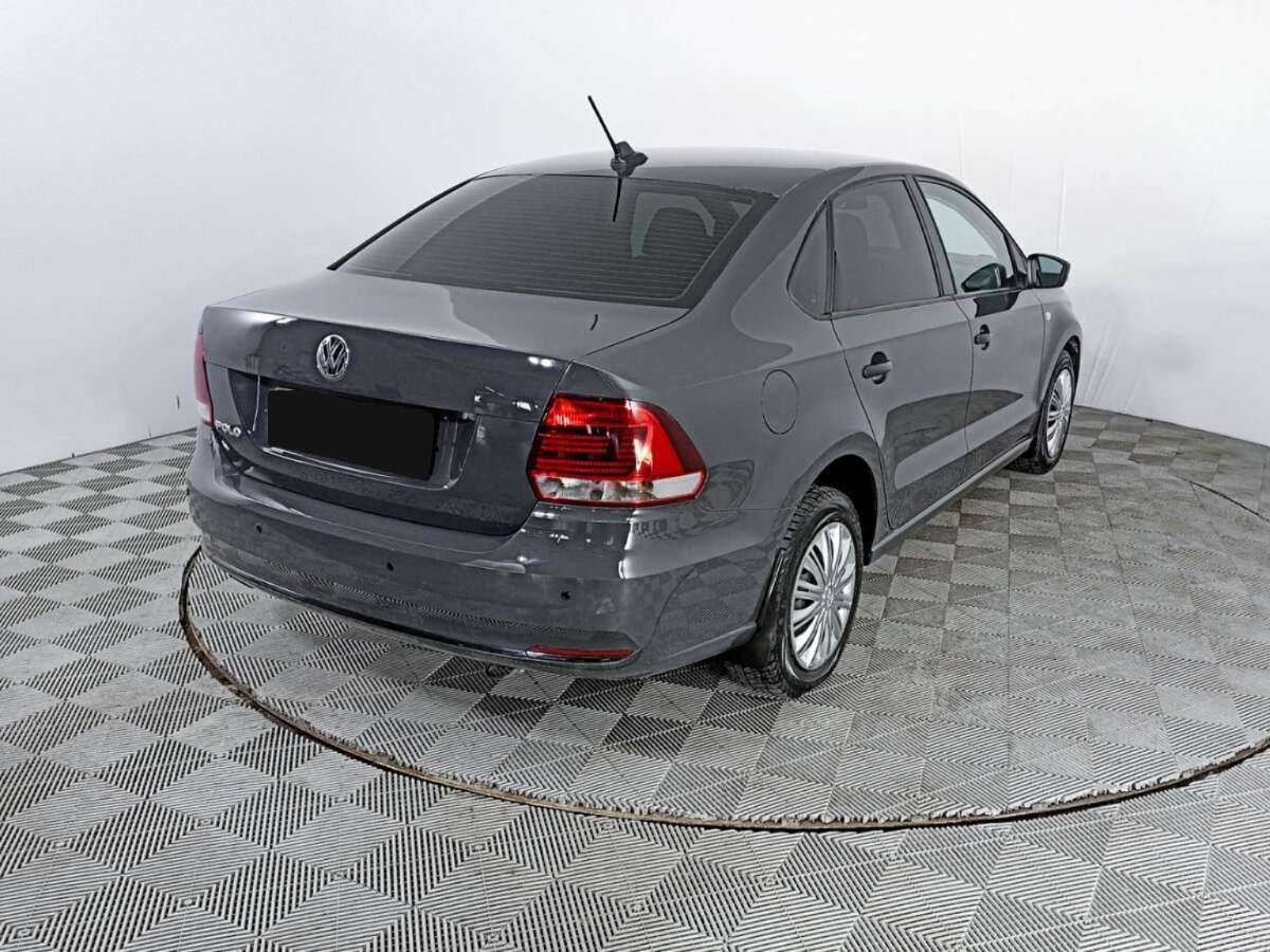 Купить Volkswagen Polo, 2017, 70 203 км, фото №5