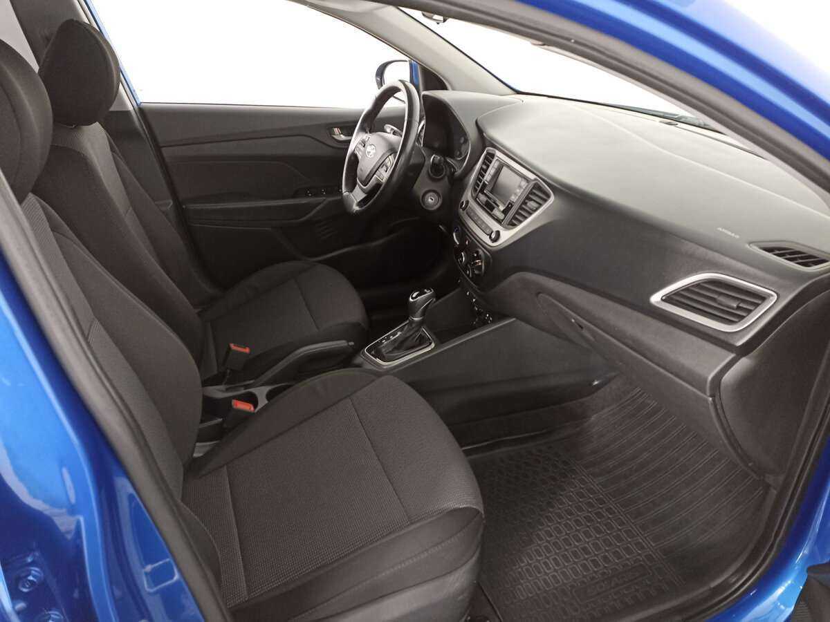 Купить Hyundai Solaris, 2018, 67 575 км, фото №9