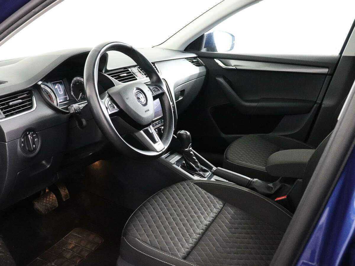 Купить Skoda Octavia, 2018, 127 000 км, фото №8